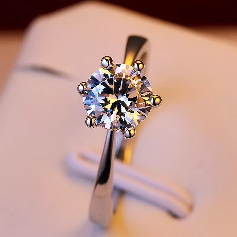 Diamond ring ( adjustable )